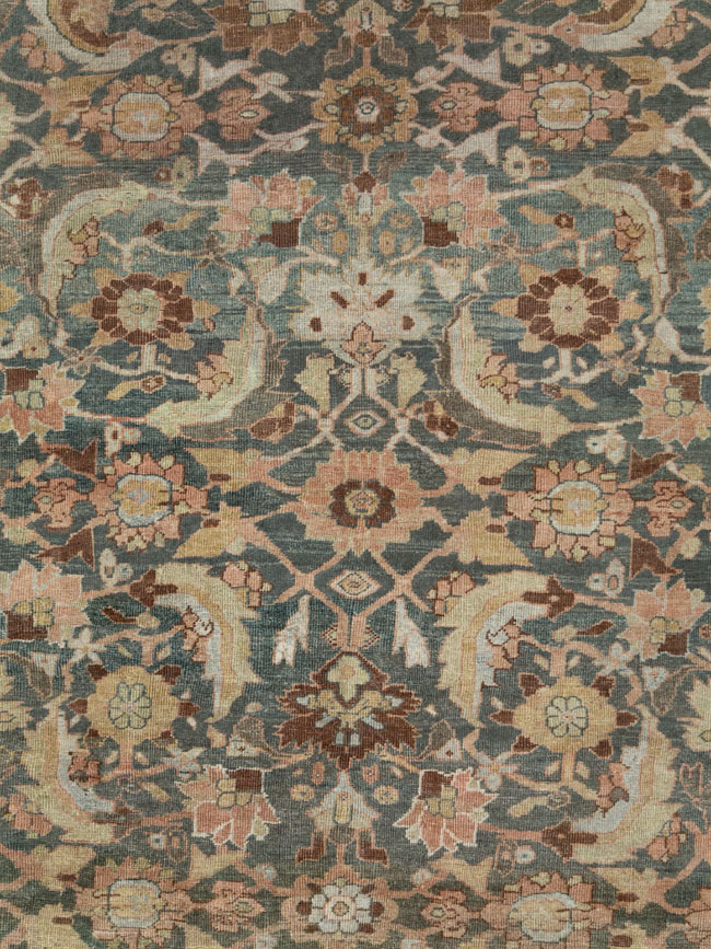 Antique Persian Mahal Oversize Carpet, No.24807 - Gsblank