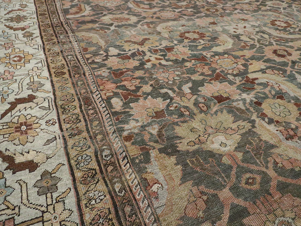Antique Persian Mahal Oversize Carpet, No.24807 - Gsblank