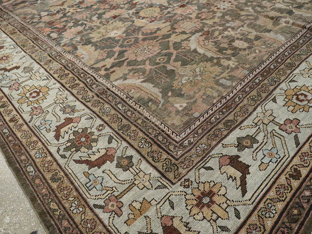 Antique Persian Mahal Oversize Carpet, No.24807 - Gsblank