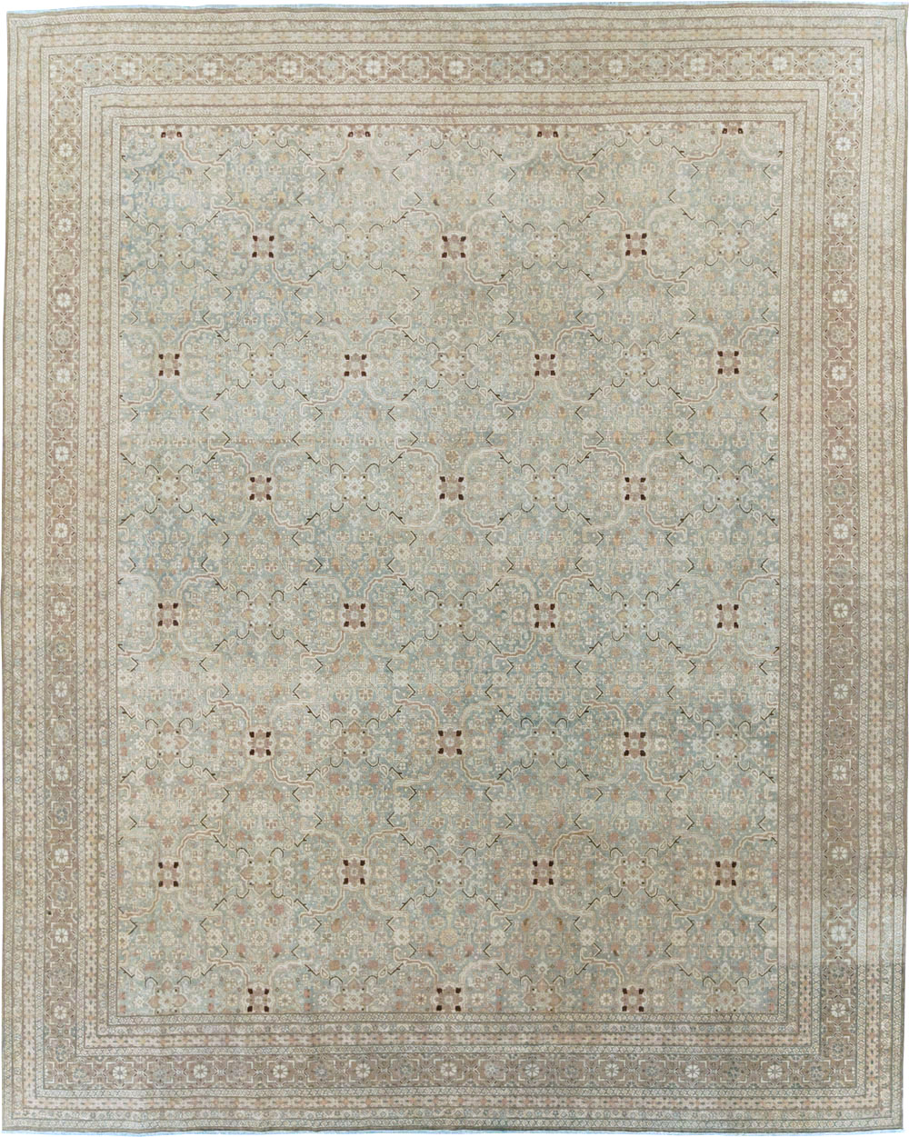 Antique Persian Tabriz Carpet, No.24810 - Gsblank