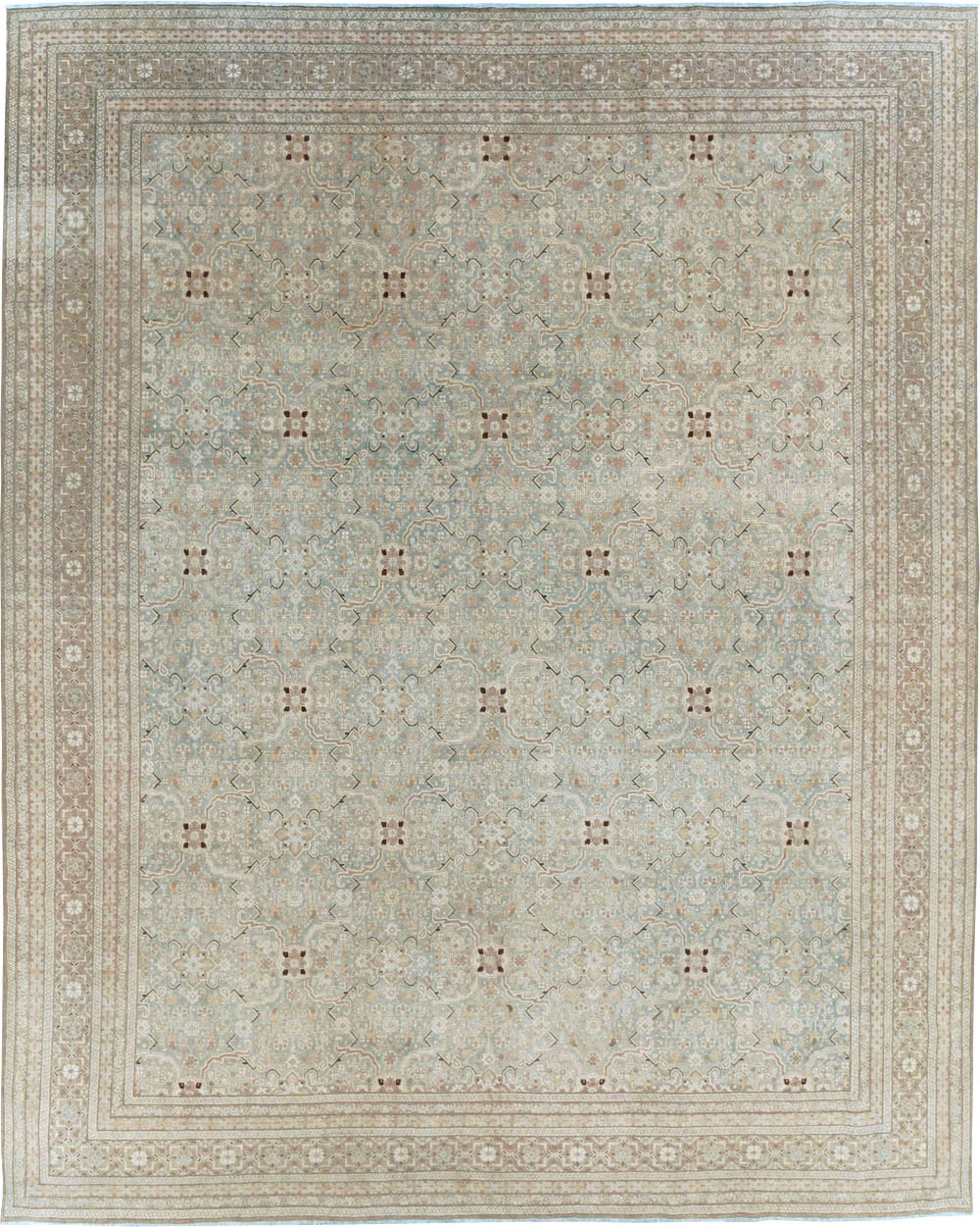 Antique Persian Tabriz Carpet, No.24810 - Gsblank