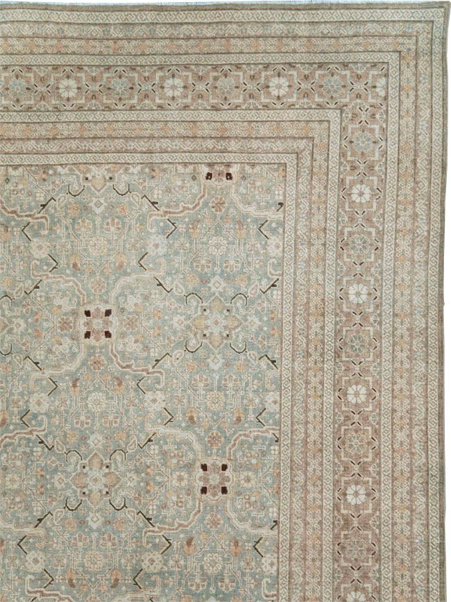 Antique Persian Tabriz Carpet, No.24810 - Gsblank