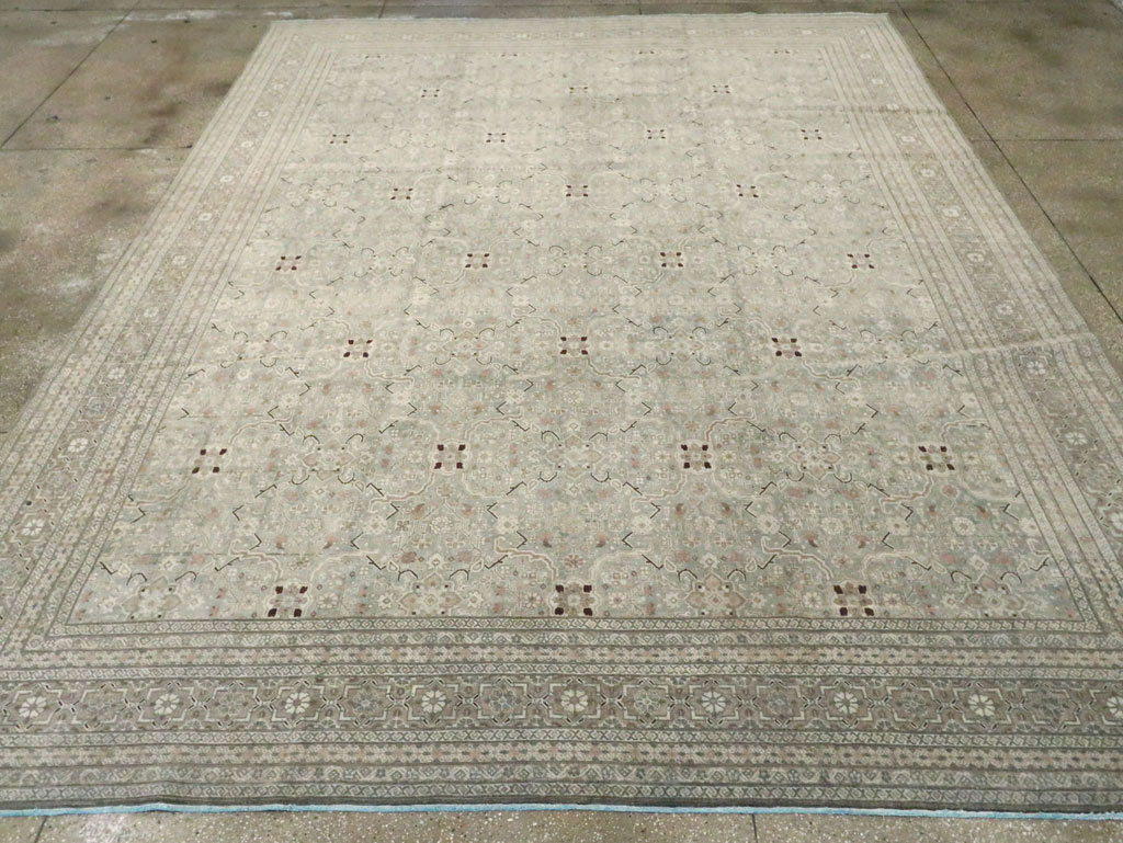 Antique Persian Tabriz Carpet, No.24810 - Gsblank