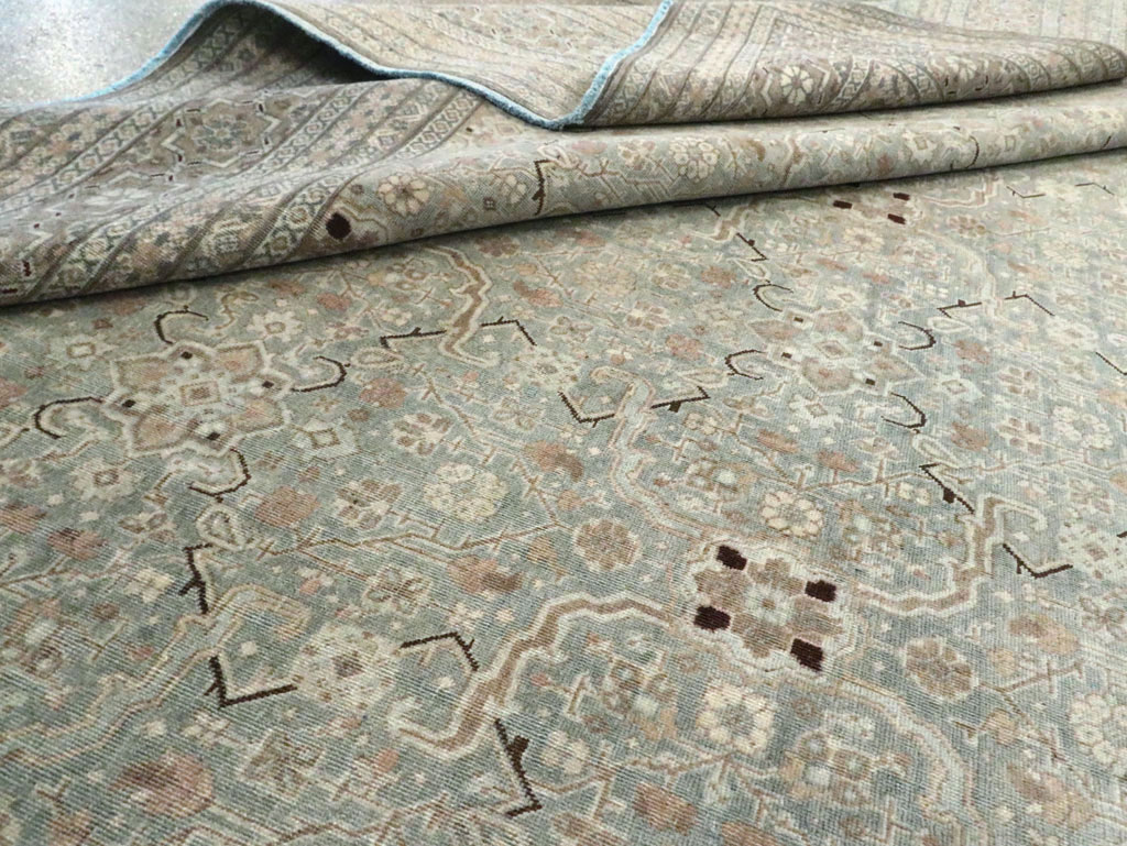 Antique Persian Tabriz Carpet, No.24810 - Gsblank
