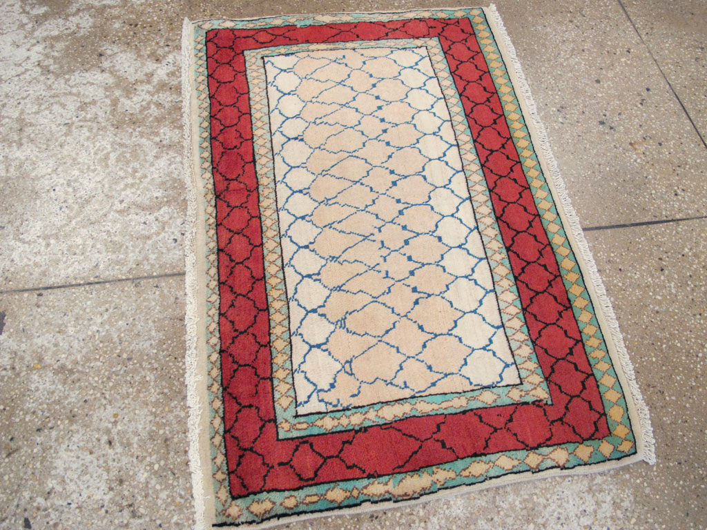 Vintage Persian Tabriz Rug, No.24815 - Gsblank