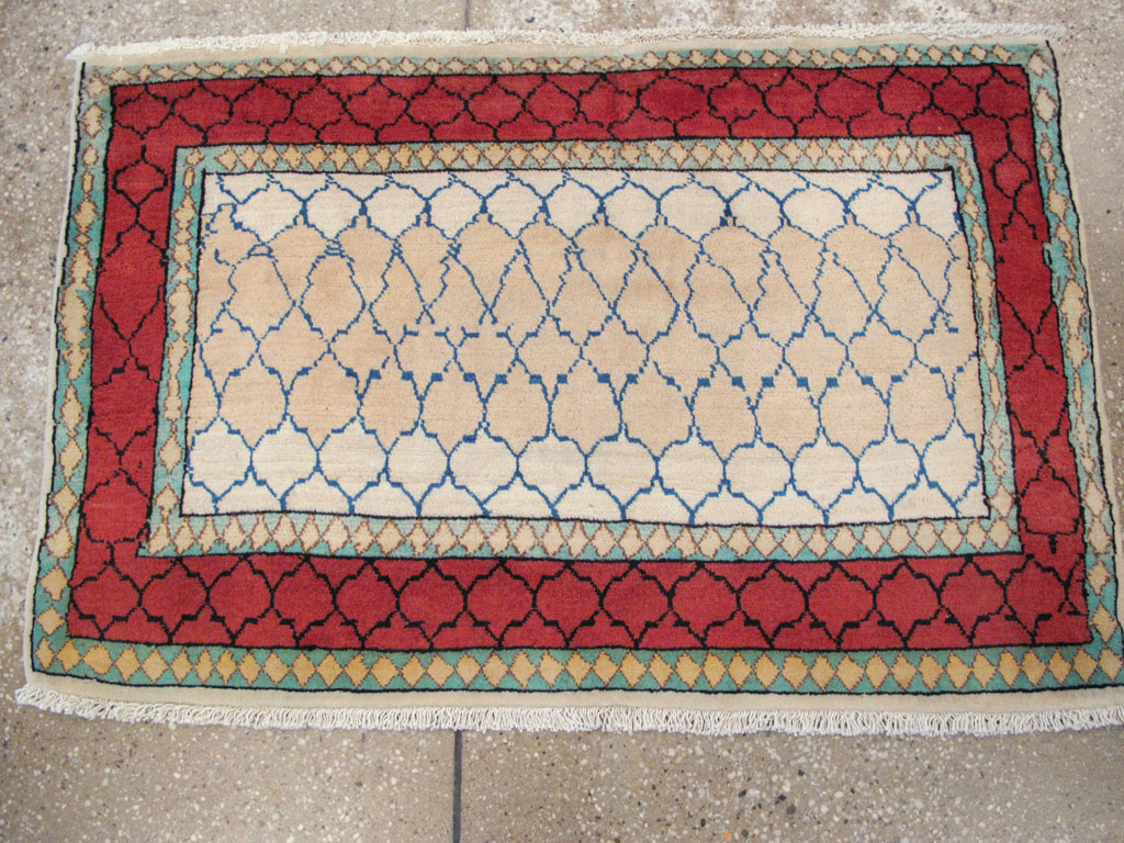 Vintage Persian Tabriz Rug, No.24815 - Gsblank