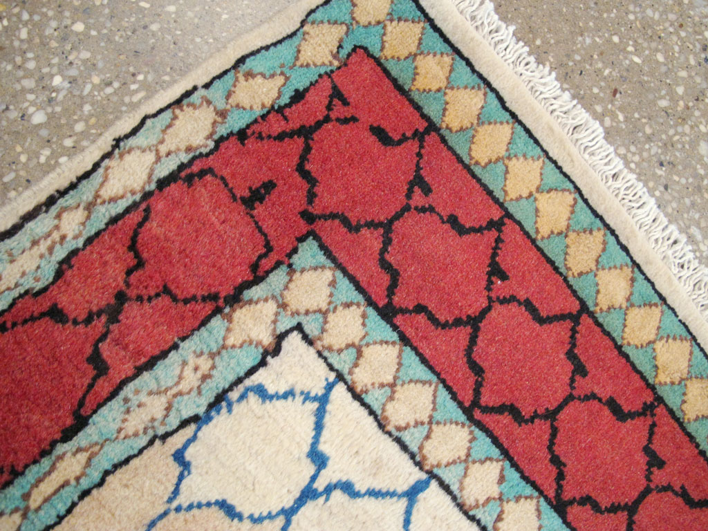 Vintage Persian Tabriz Rug, No.24815 - Gsblank