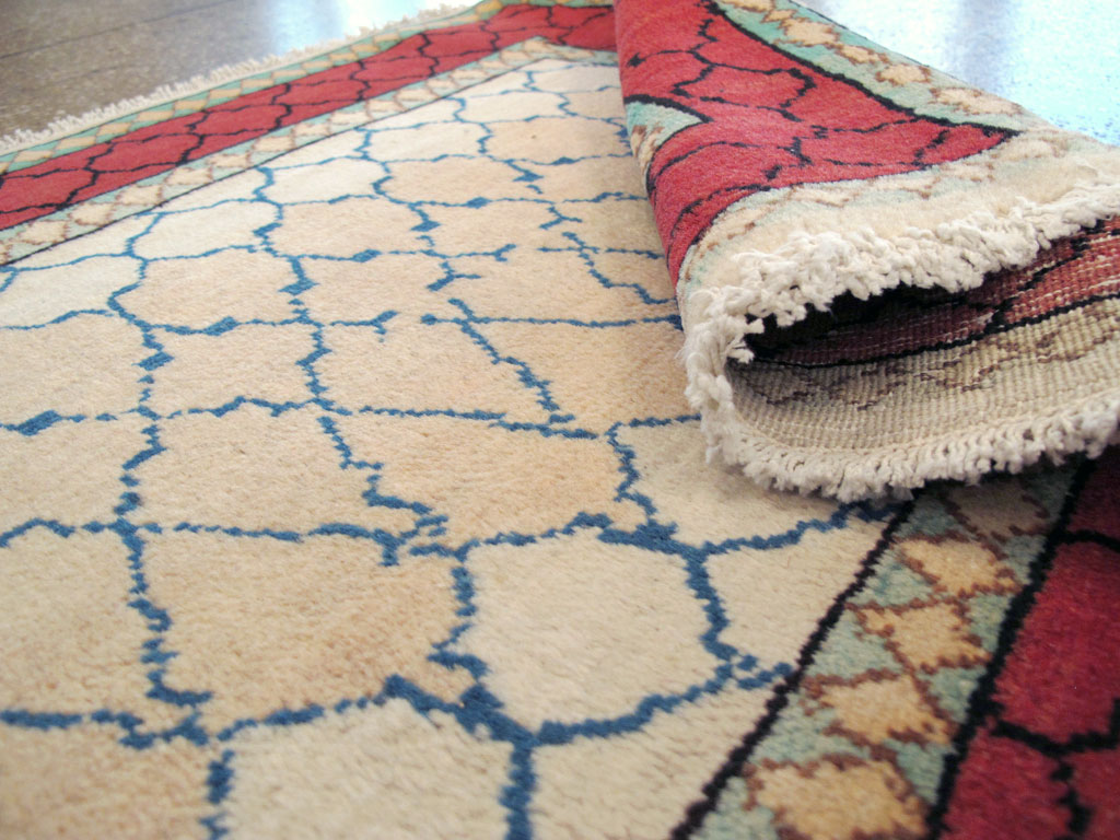 Vintage Persian Tabriz Rug, No.24815 - Gsblank