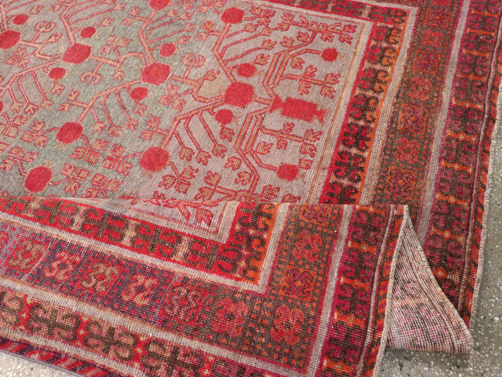 Antique East Turkestan Khotan Gallery Carpet, No.24842 - Gsblank