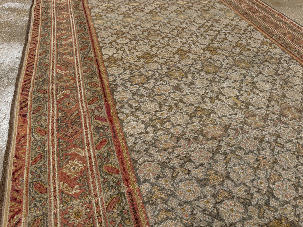 Antique Persian Malayer Gallery Carpet, No.24851 - Gsblank