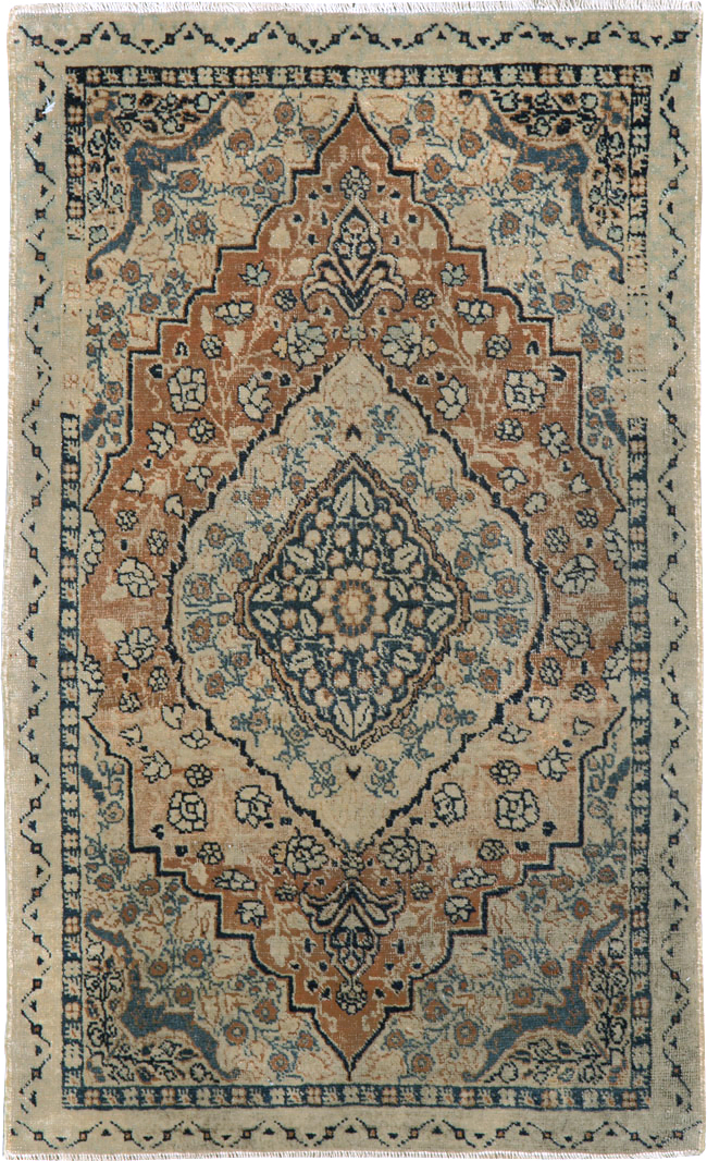 Antique Persian Tabriz Hagi Jalili Throw Rug, No.24874 - Gsblank