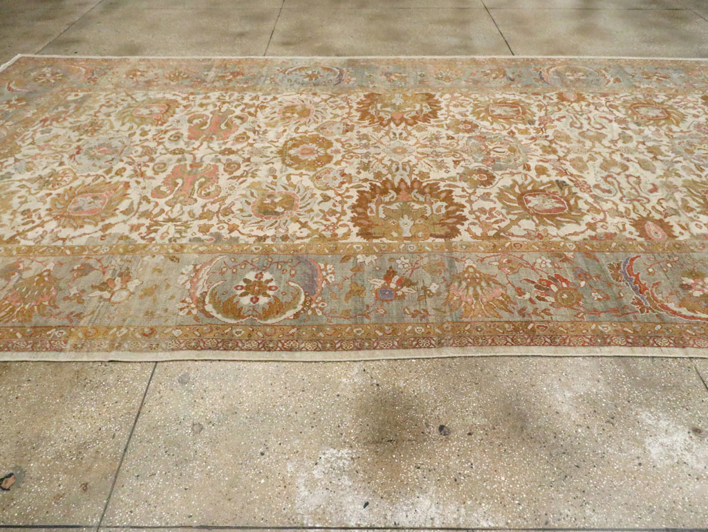 Antique Persian Sultanabad Carpet, No.24879 - Gsblank