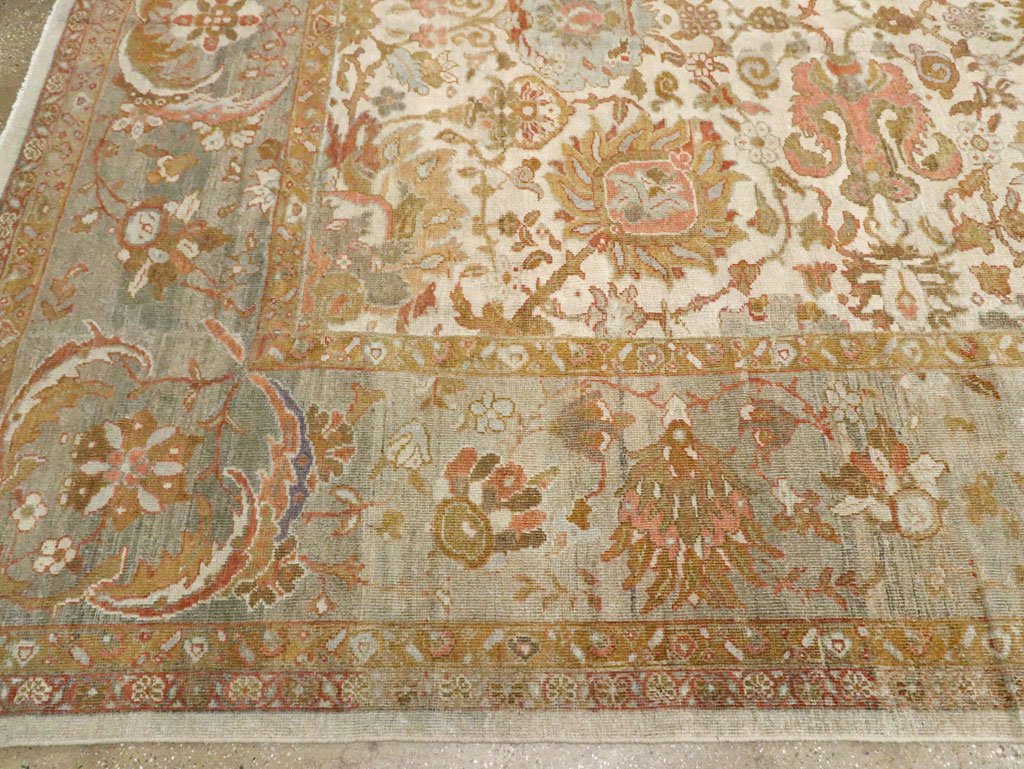 Antique Persian Sultanabad Carpet, No.24879 - Gsblank