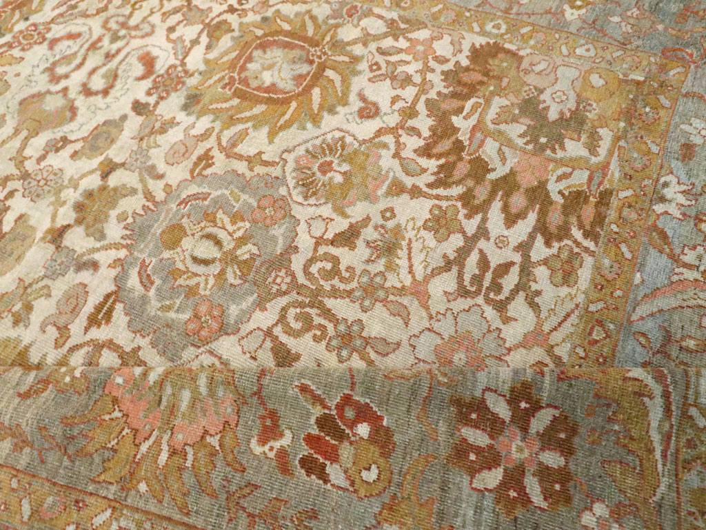 Antique Persian Sultanabad Carpet, No.24879 - Gsblank