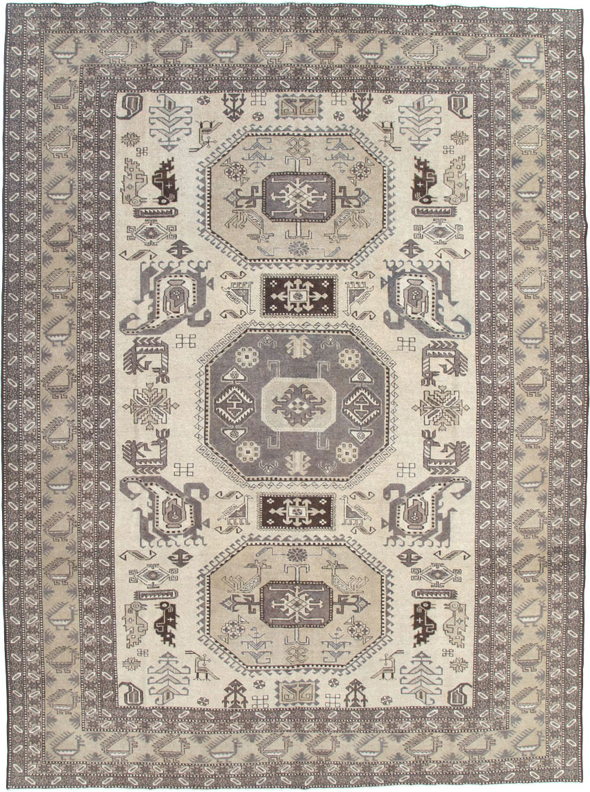 Vintage Persian Veece Carpet, No.24880 - Gsblank