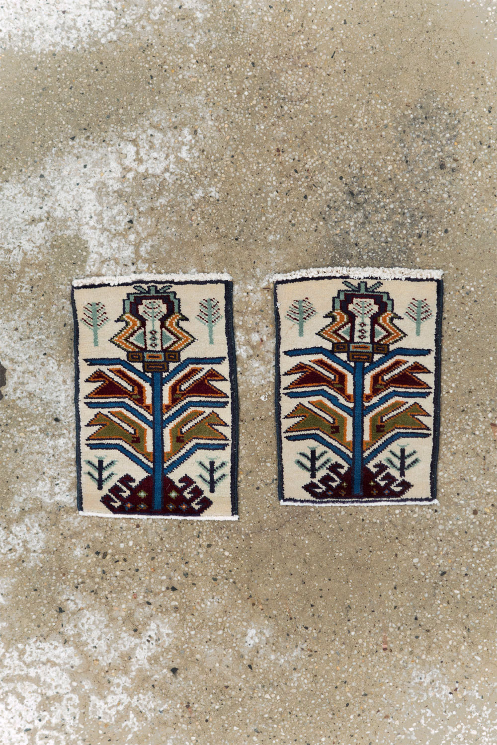 Vintage Persian Baluch Pictorial Rug (Pair: 1 of 2), No.24895 - Gsblank