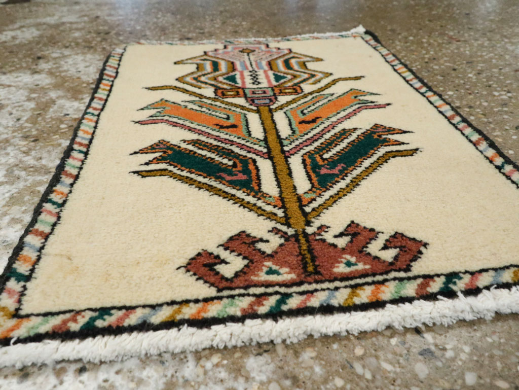 Vintage Persian Baluch Pictorial Rug, No.24898 - Gsblank