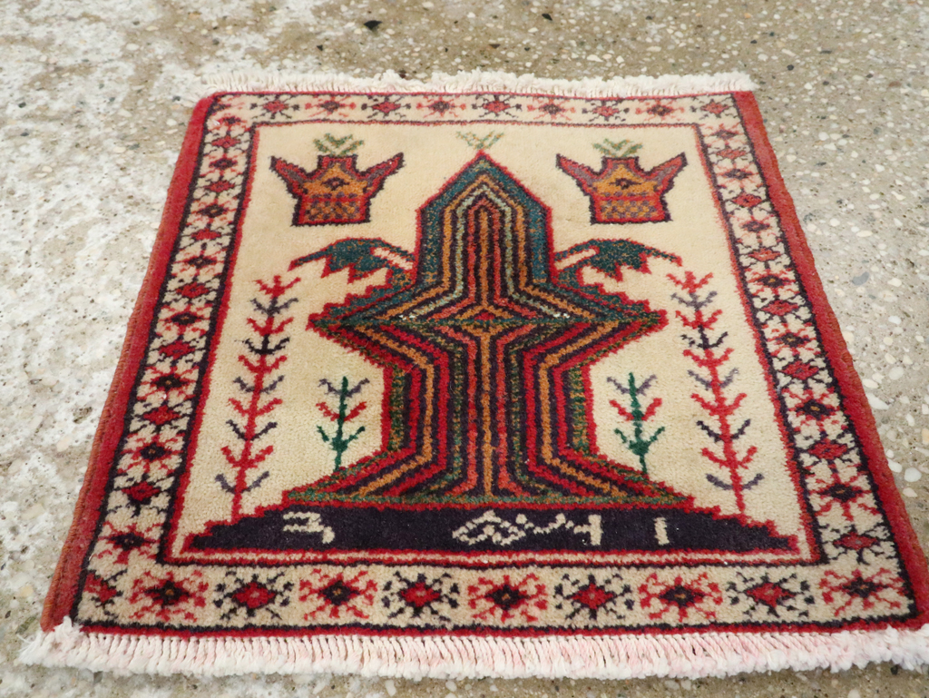 Vintage Persian Pictorial Baluch Rug (Pair: 1 of 2), No.24899 - Gsblank