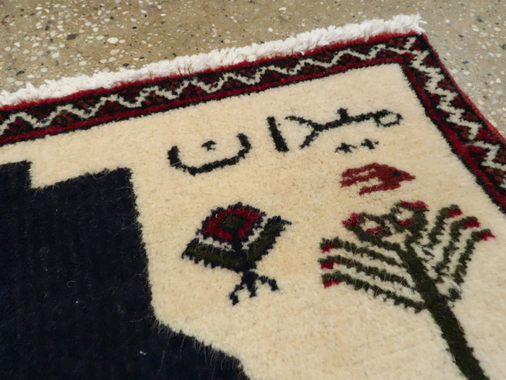 Vintage Persian Baluch Pictorial Rug, No.24902 - Gsblank