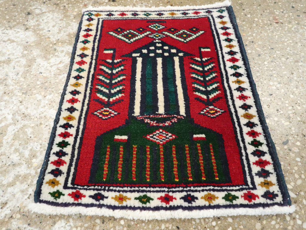 Vintage Persian Pictorial Baluch Rug (Pair: 1 of 2), No.24905 - Gsblank