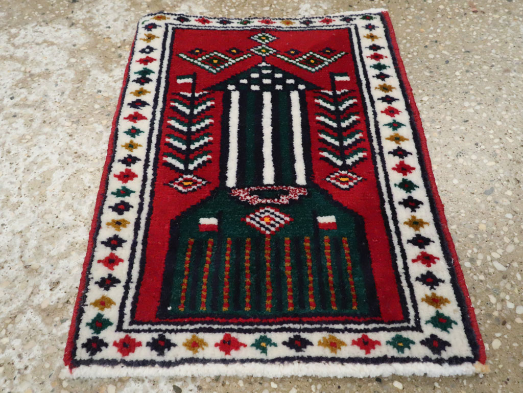Vintage Persian Pictorial Baluch Rug (Pair: 2 of 2), No.24908 - Gsblank