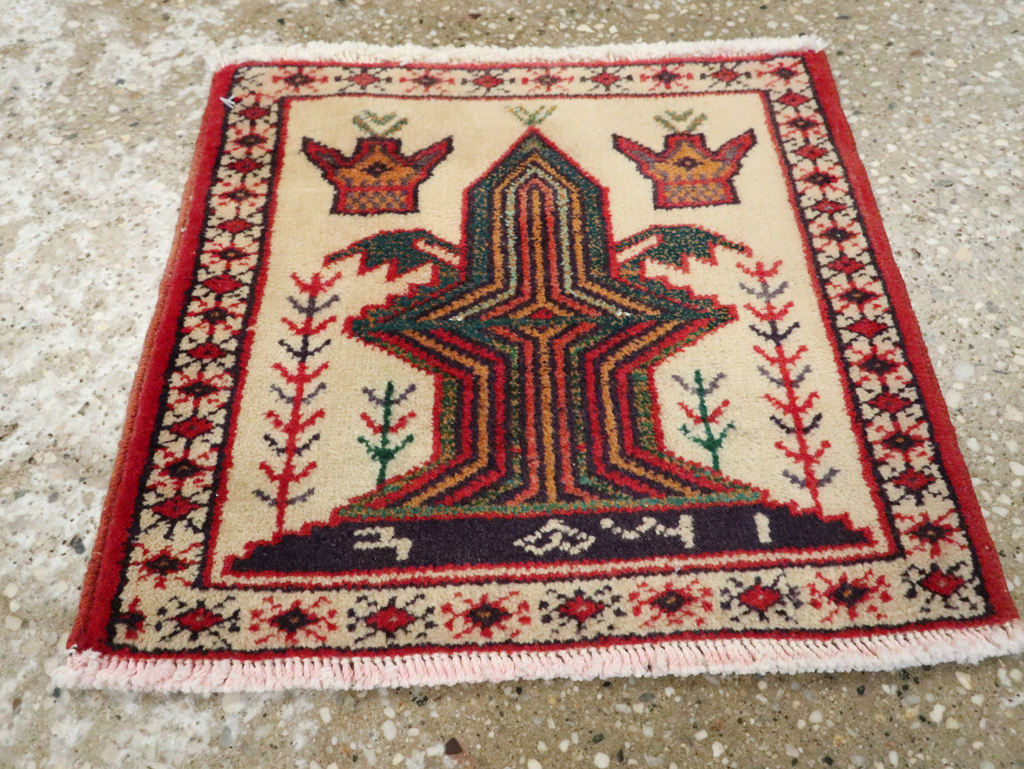 Vintage Persian Pictorial Baluch Rug (Pair: 2 of 2), No.24917 - Gsblank
