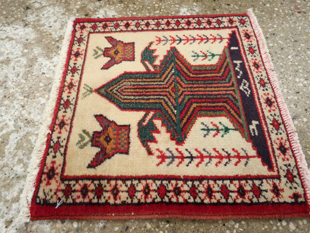 Vintage Persian Pictorial Baluch Rug (Pair: 2 of 2), No.24917 - Gsblank