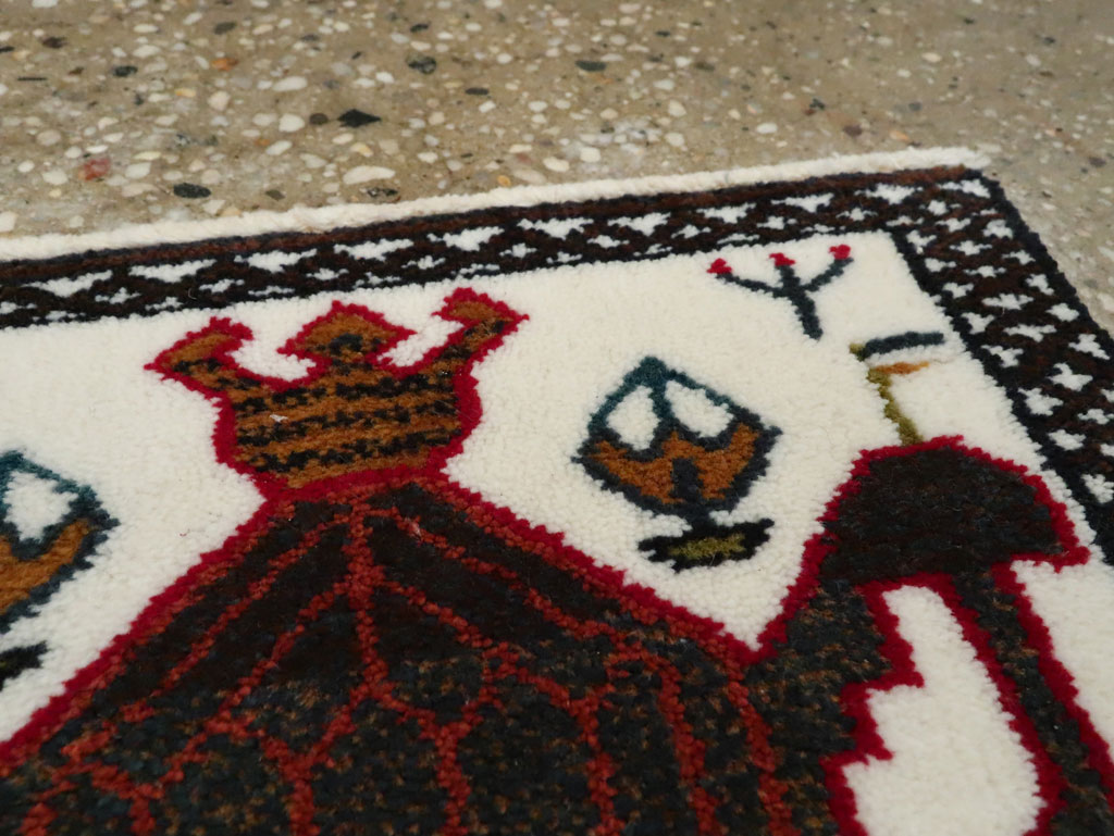 Vintage Persian Baluch Pictorial Rug, No.24918 - Gsblank