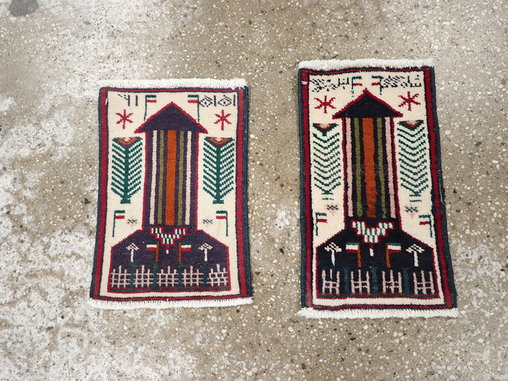 Vintage Persian Pictorial Baluch Rug (Pair: 1 of 2), No.24923 - Gsblank