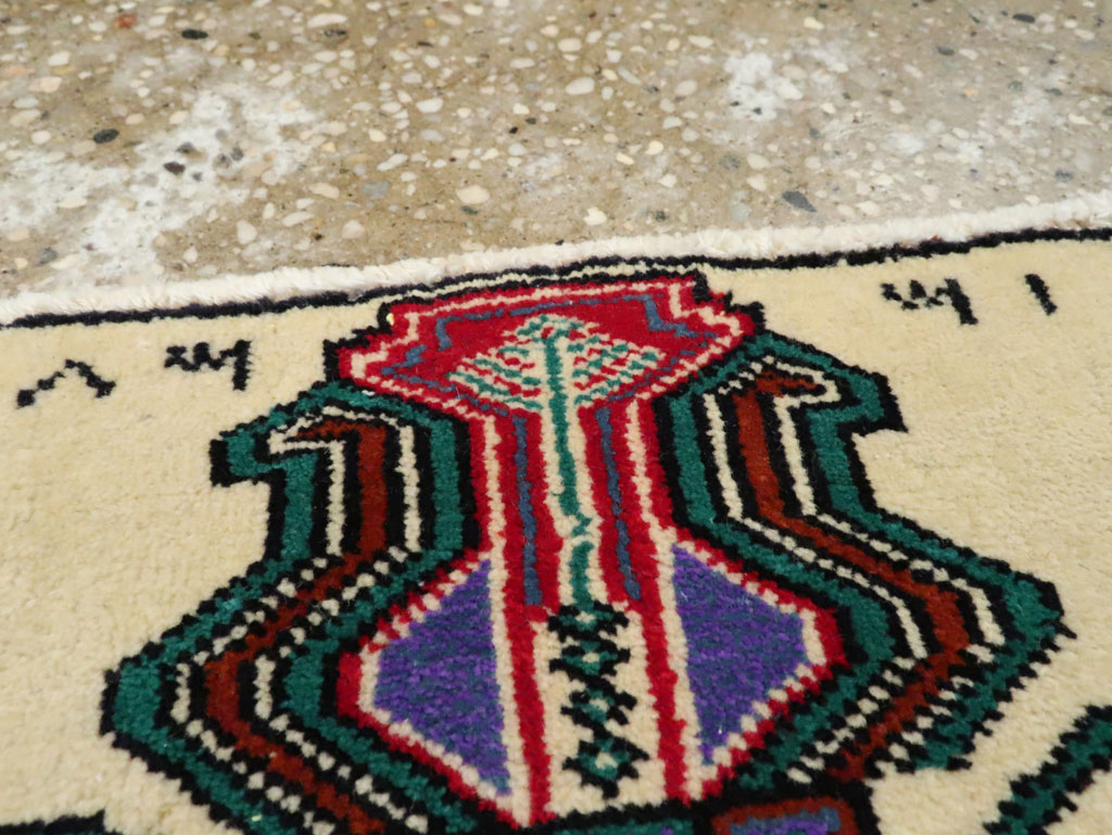 Vintage Persian Baluch Pictorial Rug, No.24930 - Gsblank