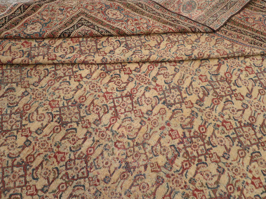 Antique Persian Mahal Oversize Carpet, No.24942 - Gsblank