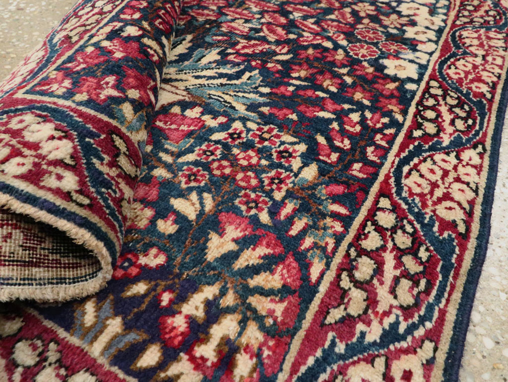 Antique Persian Lavar Kerman Rug, No.24995 - Gsblank