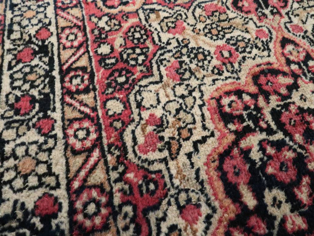 Antique Persian Lavar Kerman Rug, No.25003 - Gsblank
