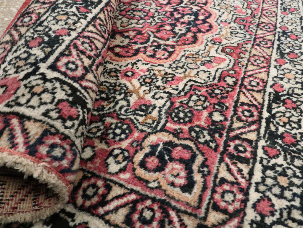 Antique Persian Lavar Kerman Rug, No.25003 - Gsblank