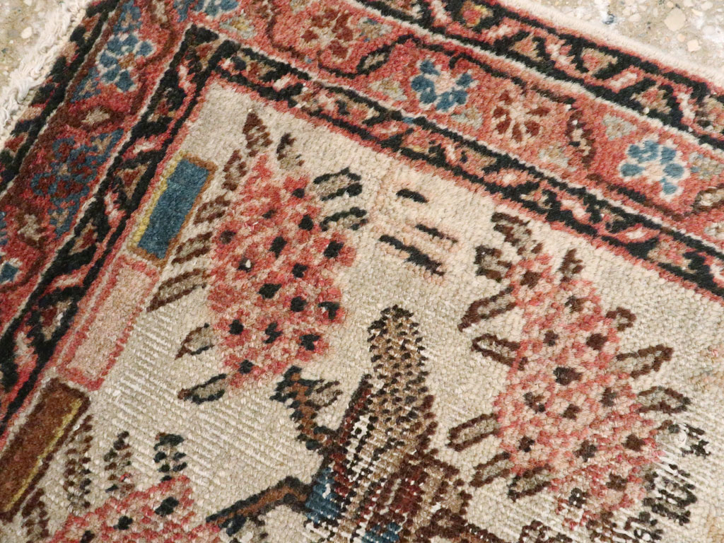 Antique Persian Tabriz Distressed Pictorial Rug, No.25020 - Gsblank