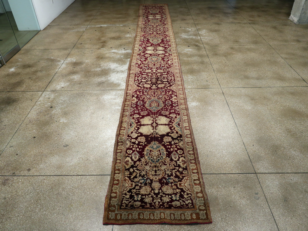 Antique Indian Agra Runner, No.25076 - Gsblank