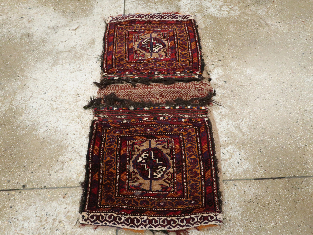 Vintage Persian Baluch Saddlebag (Khorjin), No.25077 - Gsblank
