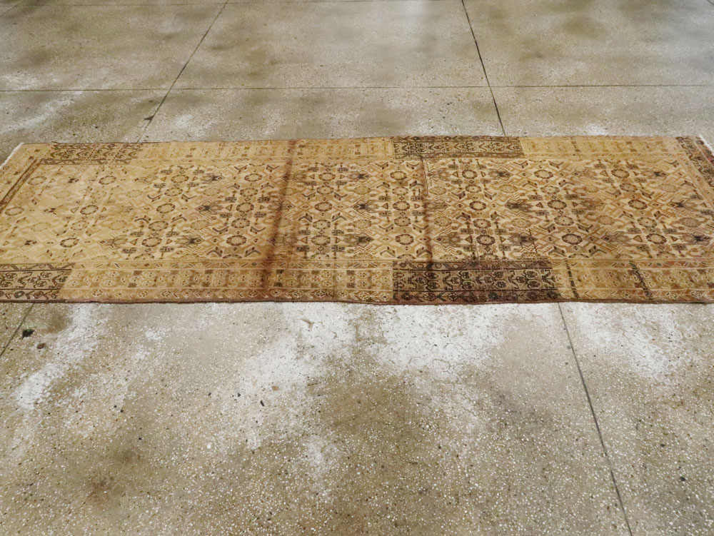 Vintage Persian Malayer Runner, No.25081 - Gsblank