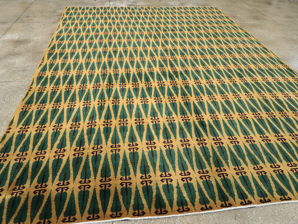 Vintage Turkish Anatolian Art Deco Carpet, No.25111 - Gsblank
