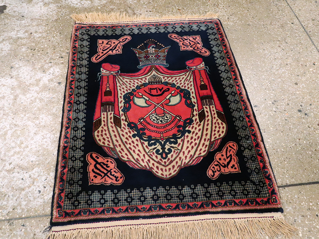 Vintage Persian Kashan Pictorial Rug, No.25116 - Gsblank