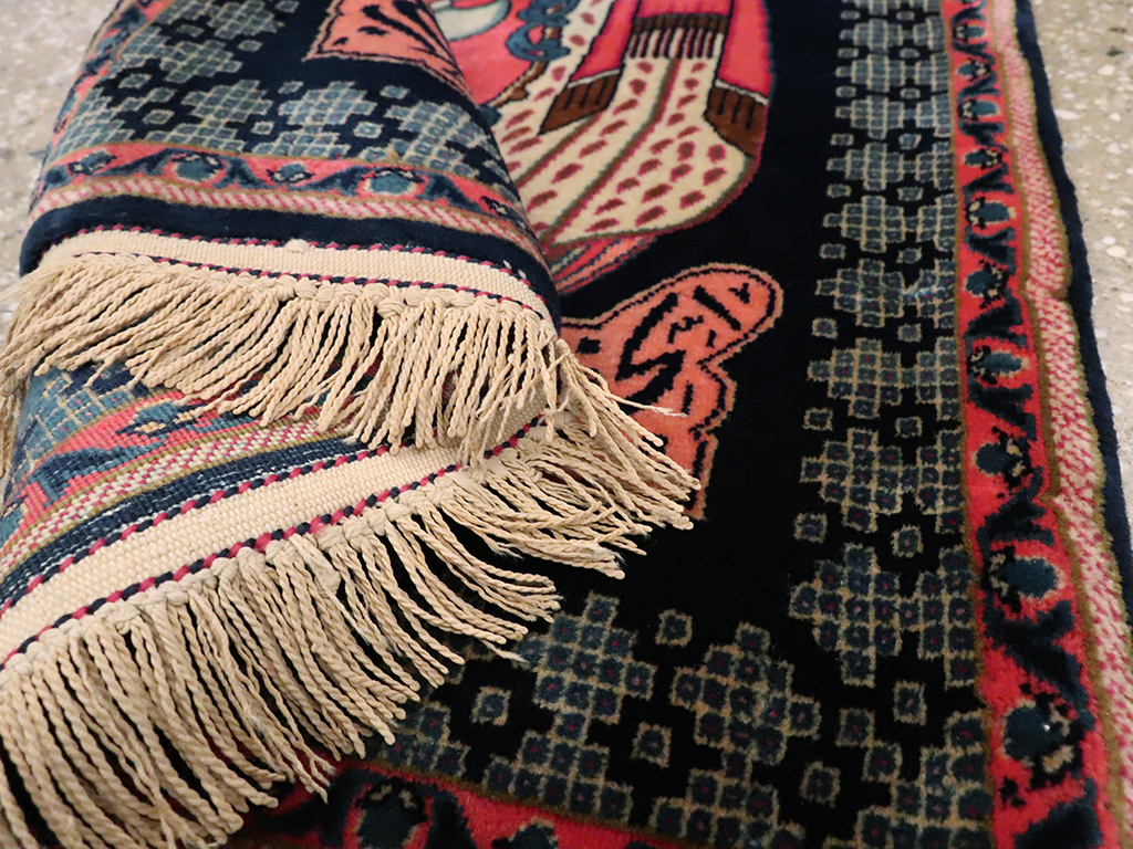 Vintage Persian Kashan Pictorial Rug, No.25116 - Gsblank