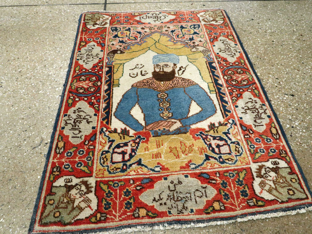 Vintage Persian Tabriz Pictorial Rug, No.25124 - Gsblank