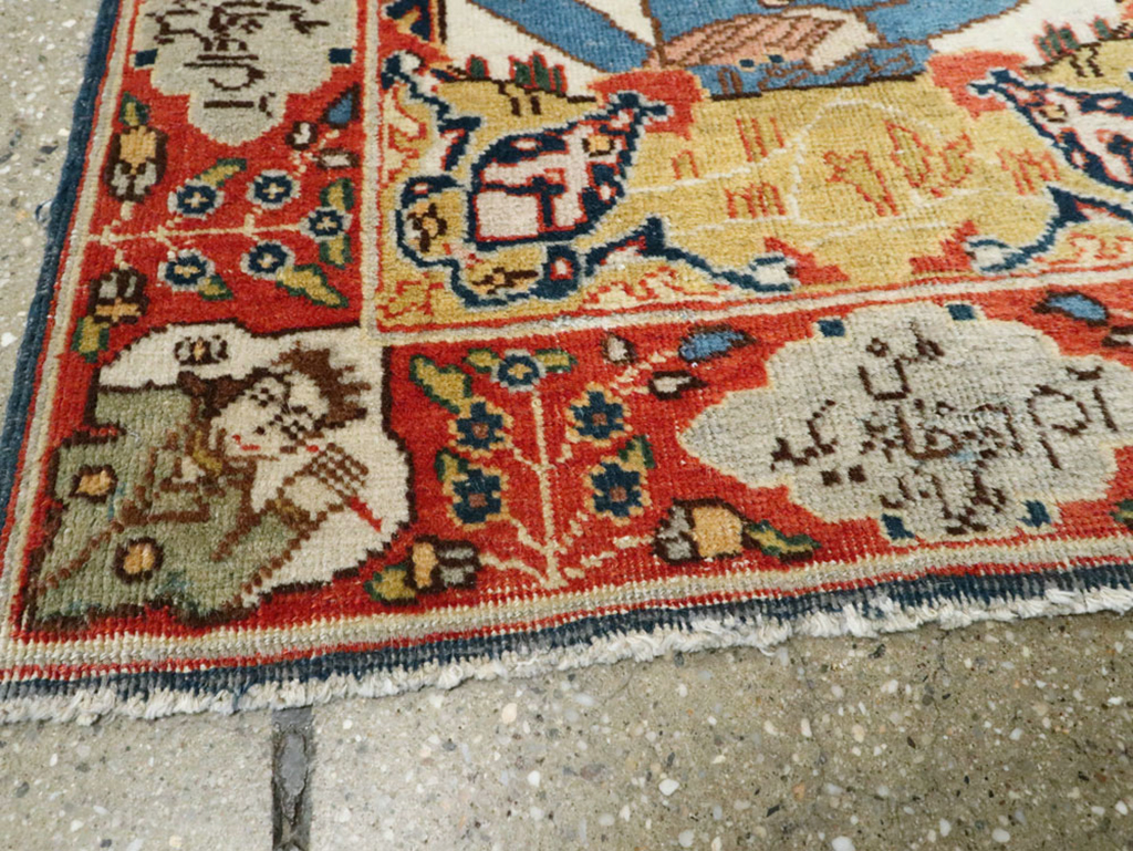 Vintage Persian Tabriz Pictorial Rug, No.25124 - Gsblank