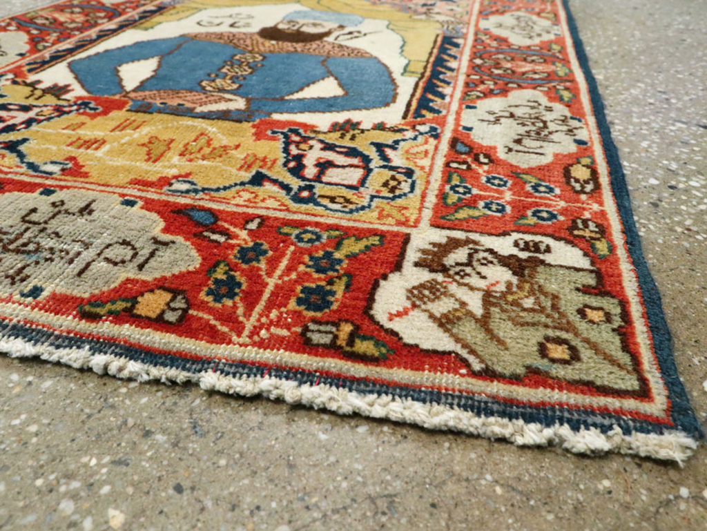 Vintage Persian Tabriz Pictorial Rug, No.25124 - Gsblank