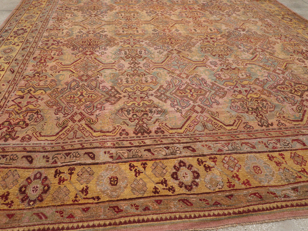Antique Persian Oushak Carpet, No.25134 - Gsblank