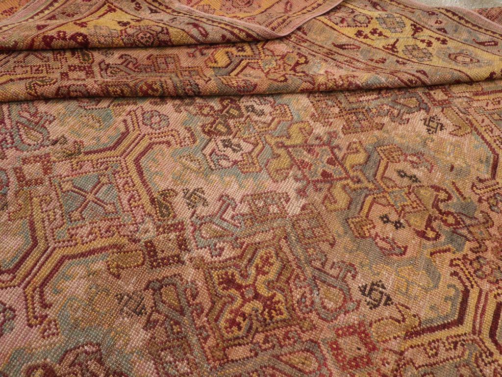 Antique Persian Oushak Carpet, No.25134 - Gsblank