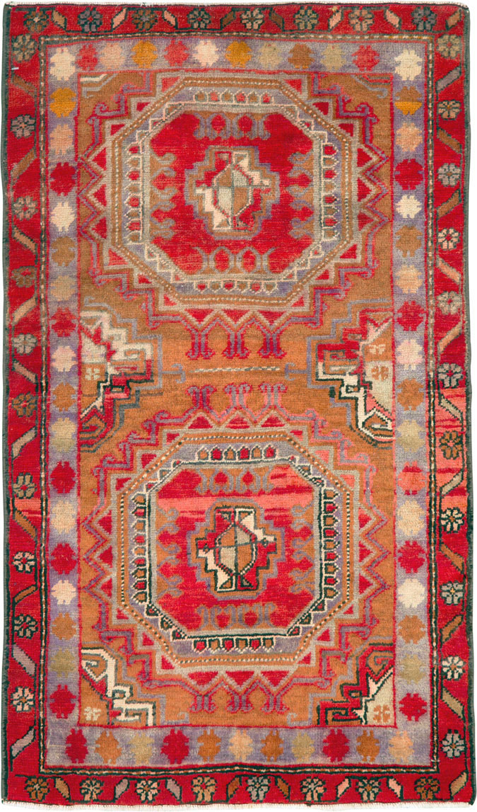 Vintage Persian Tabriz Rug, No.25170 - Gsblank