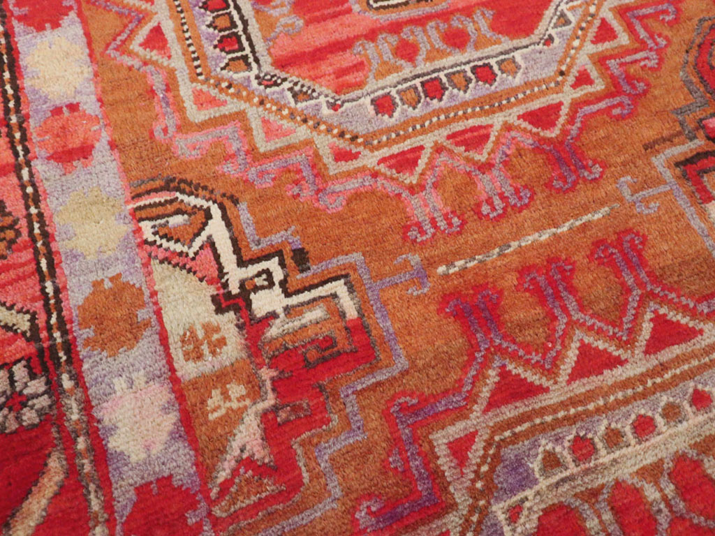 Vintage Persian Tabriz Rug, No.25170 - Gsblank