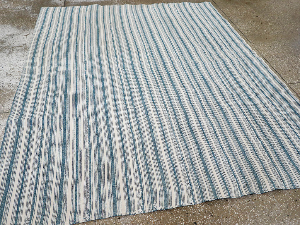 Vintage Persian Flatweave Kilim Square Accent Rug, No.25190 - Gsblank