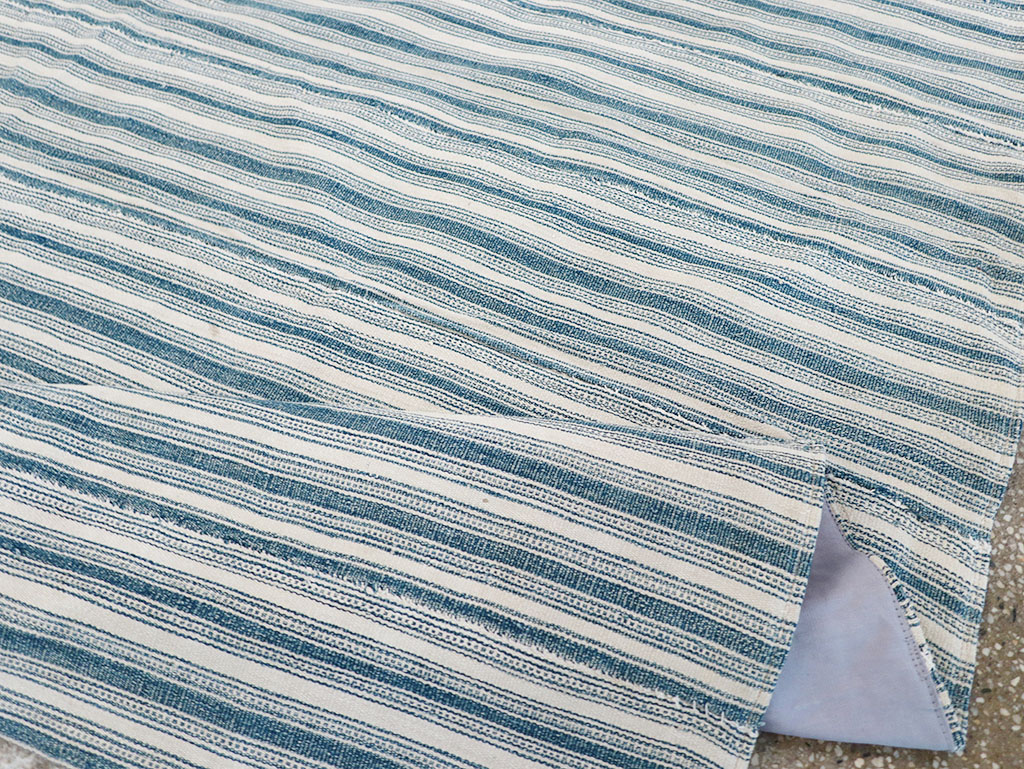 Vintage Persian Flatweave Kilim Square Accent Rug, No.25190 - Gsblank